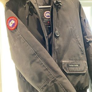 Canada Goose Parka - Women’s Size SMALL